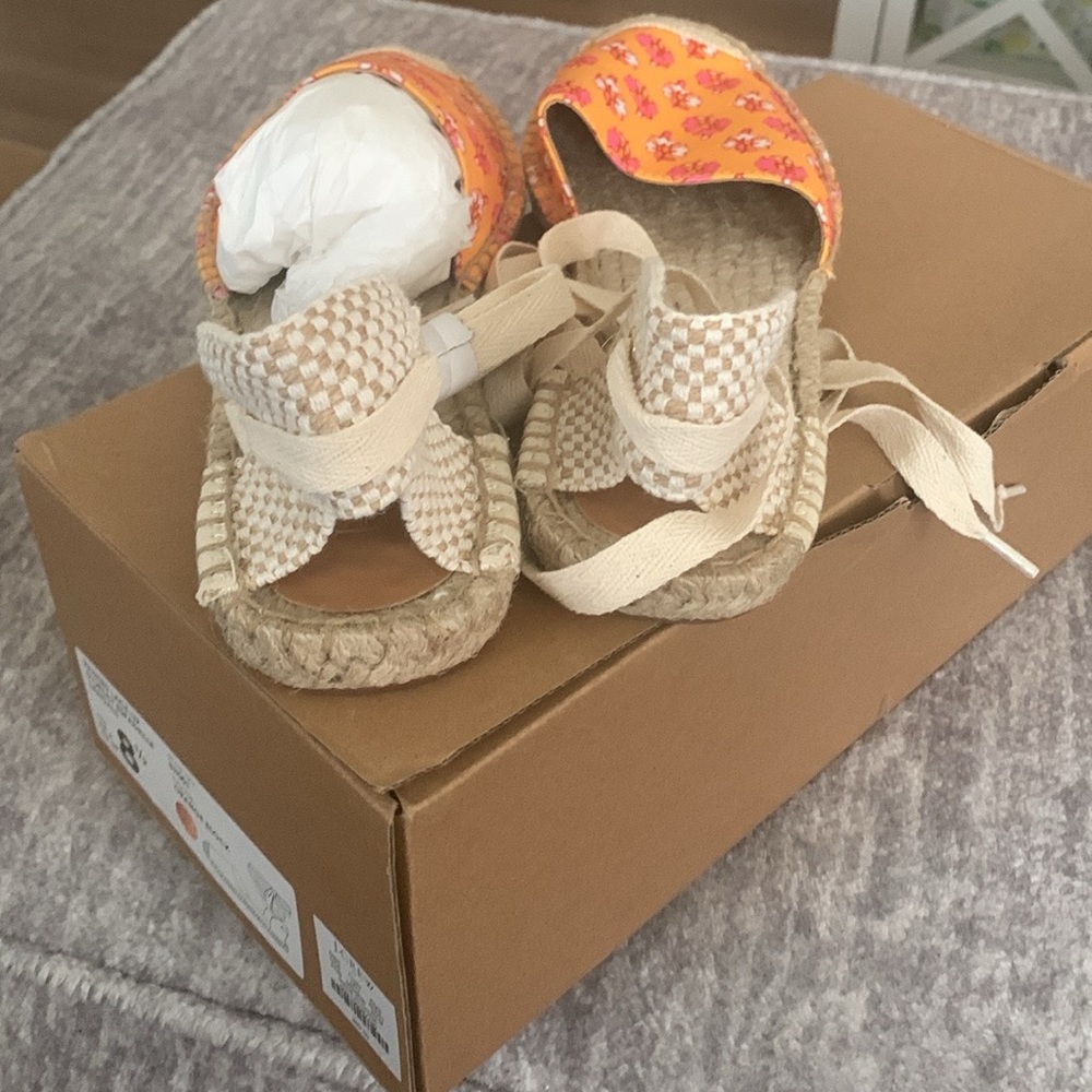 J. Crew Printed Lace-Up D’Orsay Espadrille Sandal Yellow Floral Block Print NIB - Picture 4 of 6